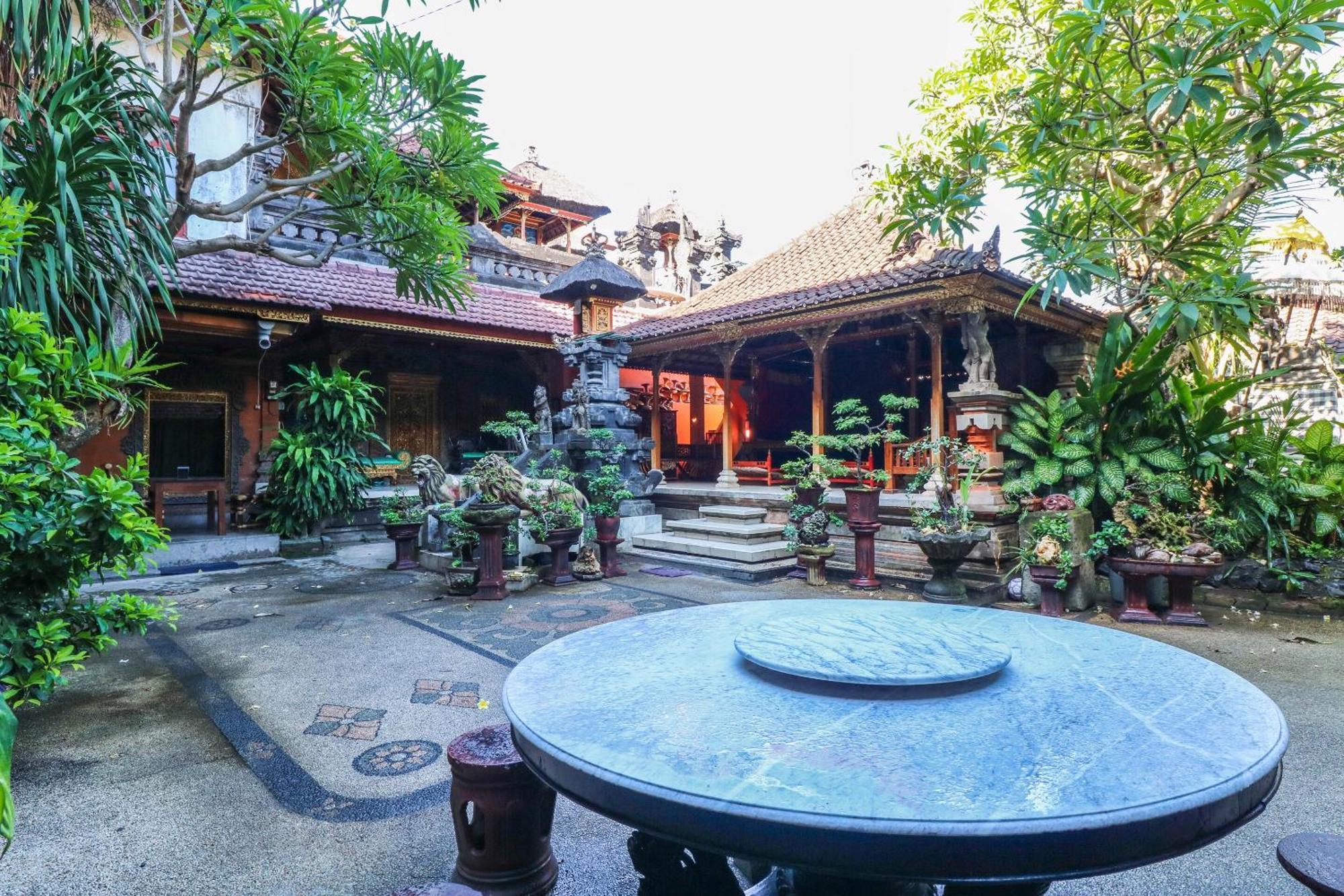 Capital O 1666 Grand Pudjawan Hotel Near Kuta Beach Zewnętrze zdjęcie