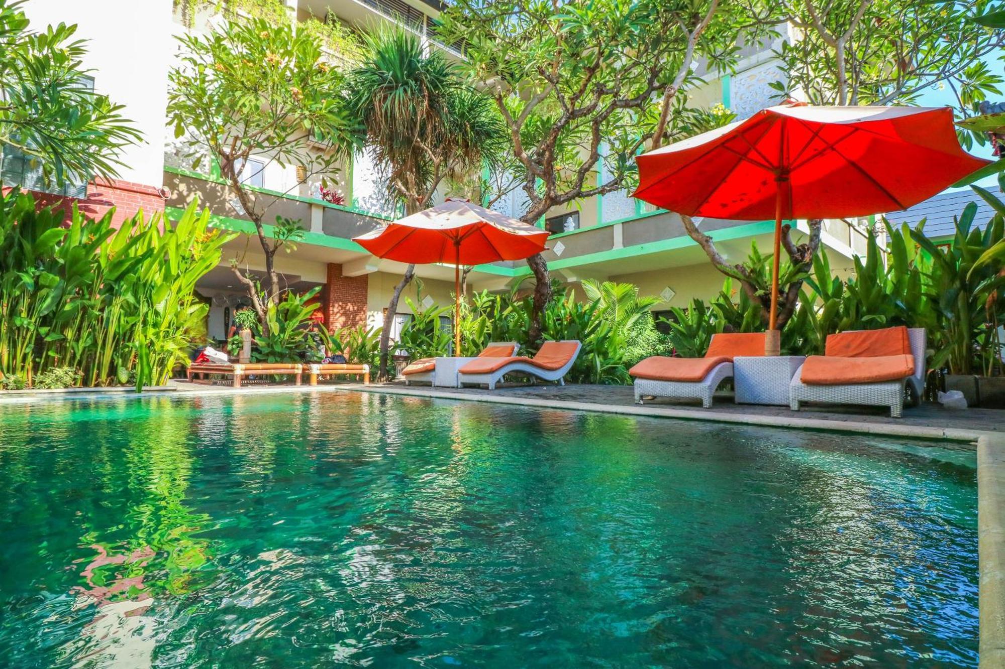 Capital O 1666 Grand Pudjawan Hotel Near Kuta Beach Zewnętrze zdjęcie